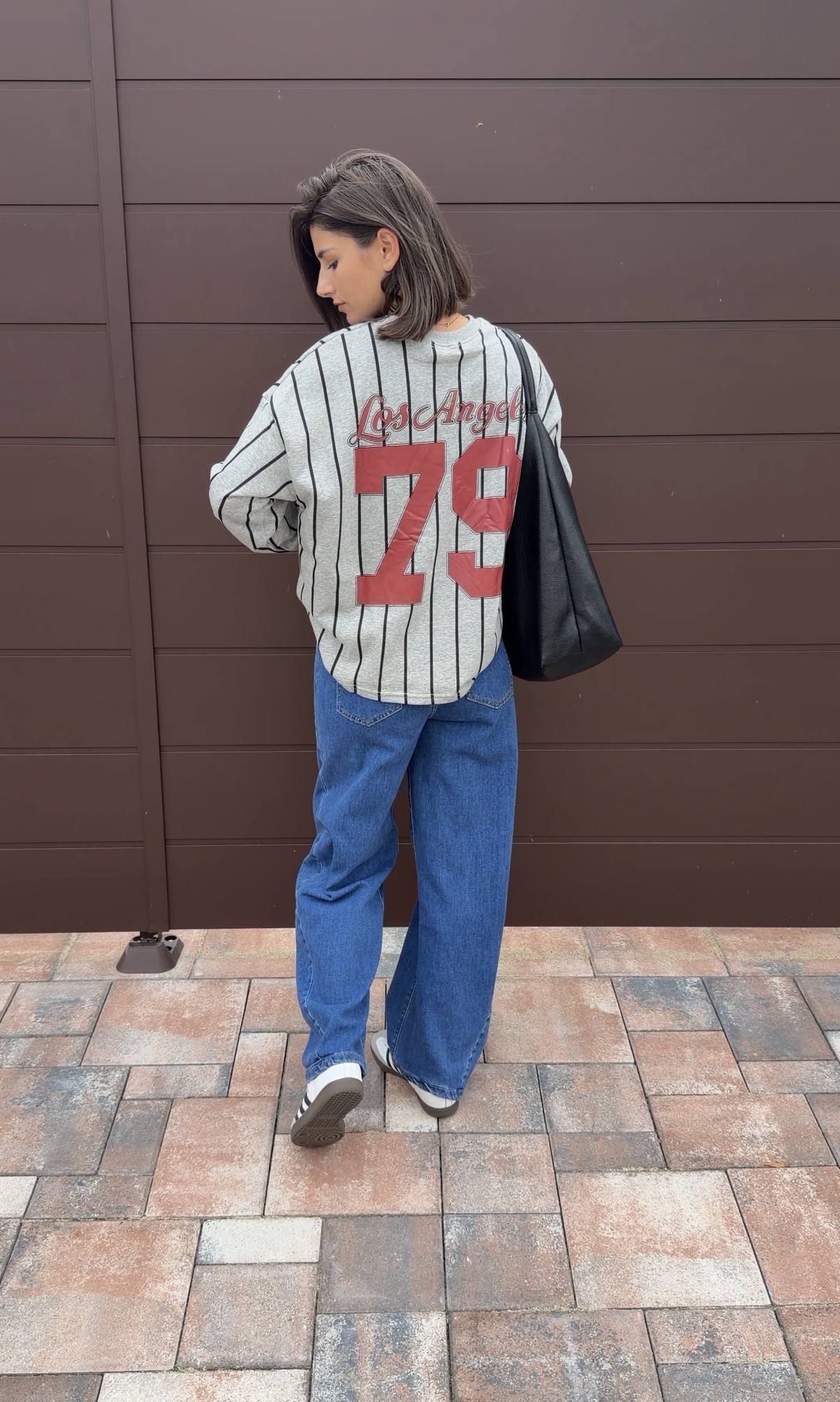 Oversize mikinový top – Obrázok 3