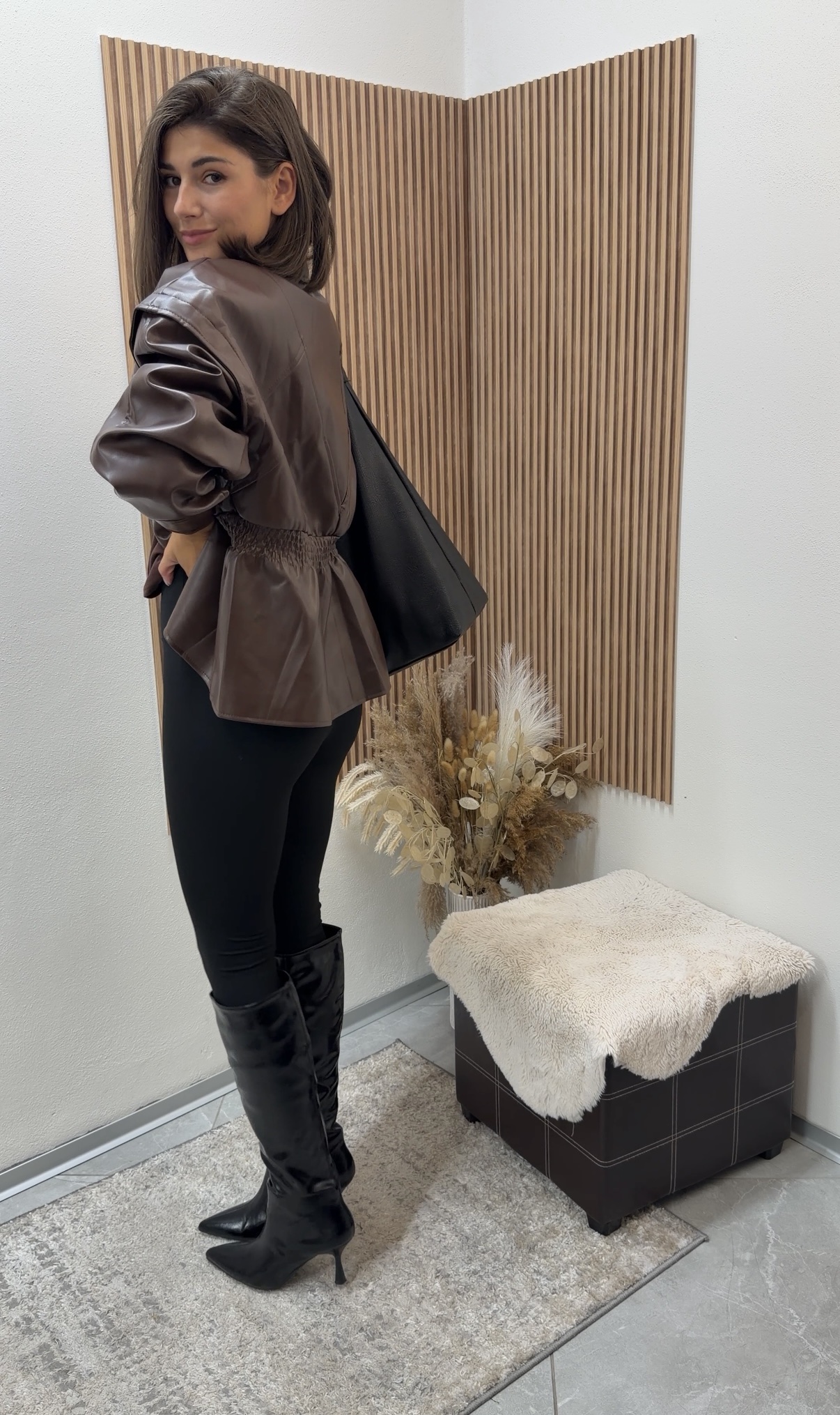 Oversize koženková bunda Tamara – Obrázok 2